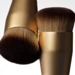 Laura Geller Foundation Blending Brush - Image 8