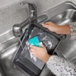 O-Cedar Multi-Use Scrub Sponge - Image 9