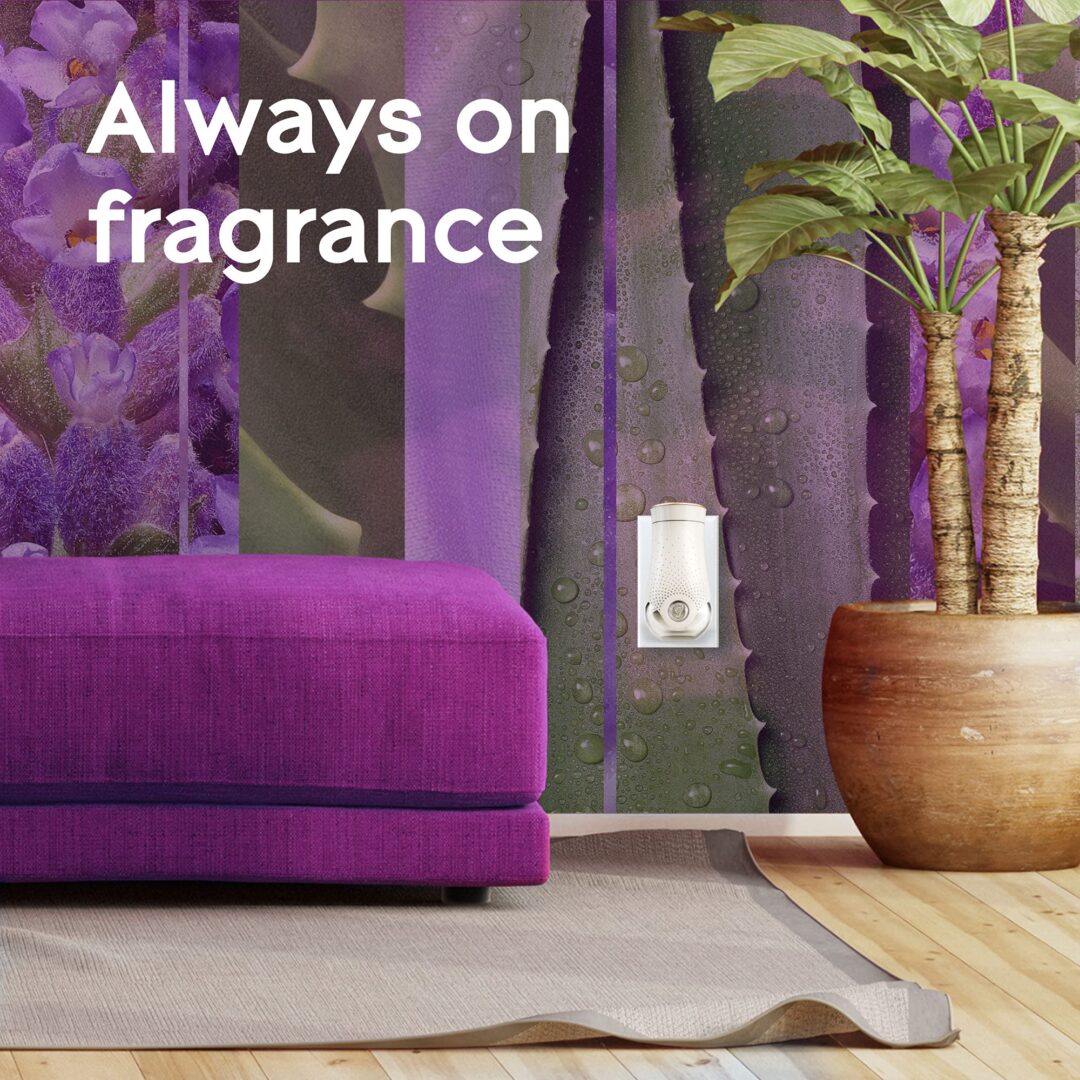 Version 1.0.0 Glade PlugIns Air Freshener Starter Kit - Image 9
